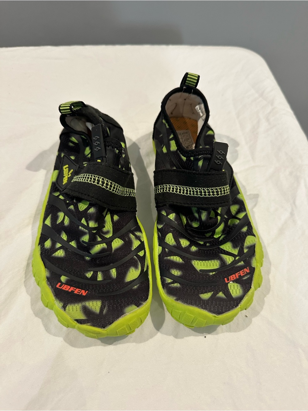 Athletic Water Shoes - Barefoot-style with wide toe - gently used